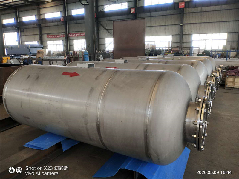 成压厂1250压缩机消声器 (1).jpg